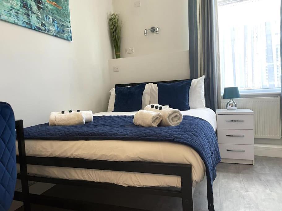 The Snug - City Centre Studio Йорк Екстериор снимка